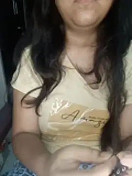 Snapshot of MissRiyaLive chatting on 07/27/26, 12:45 MissRiyaLive online show from 07/27/26, 12:45