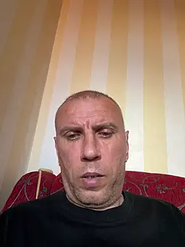 Snapshot of sashaalexandru chatting on 06/01/26, 03:25 sashaalexandru online show from 06/01/26, 03:25