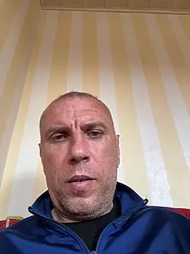 Snapshot of sashaalexandru chatting on 06/02/26, 12:40 sashaalexandru online show from 06/02/26, 12:40
