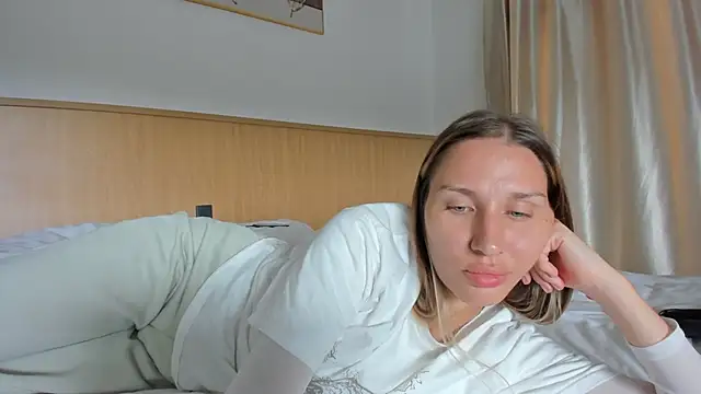 SofiClimbing online show from 03/14/26, 05:46