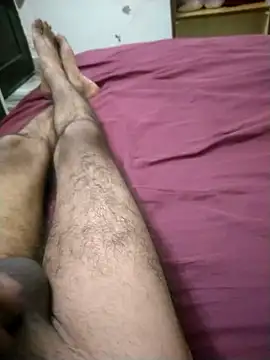hotyuvraj69 online show from 06/02/26, 07:54