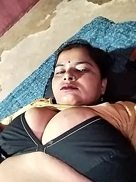 Snapshot of HOpooja356l chatting on 06/18/26, 02:01 HOpooja356l online show from 06/18/26, 02:01