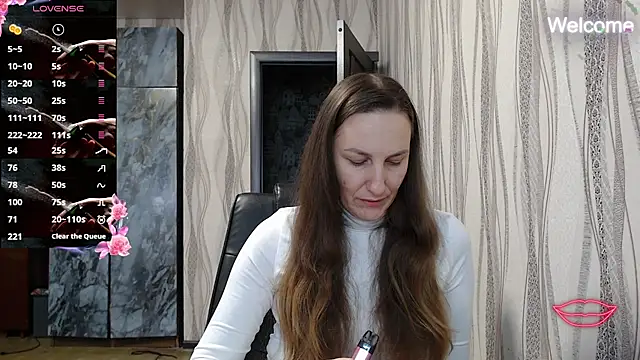 Yevgeshka-Milashka online show from 10/19/25, 06:14