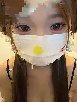 Snapshot of QIQI-QIQI-01 chatting on 06/16/26, 08:06 QIQI-QIQI-01 online show from 06/16/26, 08:06