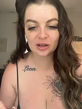 Maddison Leighxo online show from 07/26/26, 08:21