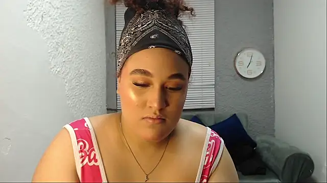 leilasosexy online show from 06/08/26, 03:56