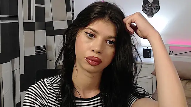Student Zebra20 online show from 06/13/26, 01:58