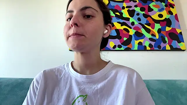 Snapshot of MarisaKomar chatting on 06/29/26, 10:26 MarisaKomar online show from 06/29/26, 10:26