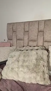 Nicolegh  online show from 07/04/26, 02:07