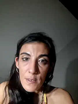 safadinha215 online show from 06/20/26, 07:55