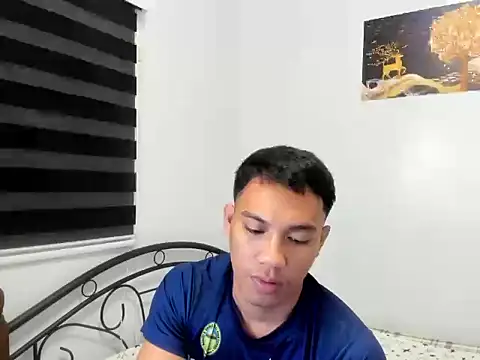 Snapshot of urfucker_vinz chatting on 07/14/26, 02:12 urfucker vinz online show from 07/14/26, 02:12