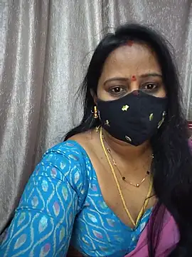 Nithya  online show from 07/17/26, 06:42