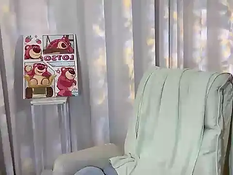 Snapshot of xiao--su chatting on 06/12/26, 05:28 xiao--su online show from 06/12/26, 05:28