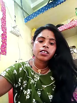 Snapshot of KRITIKA01990 chatting on 06/05/26, 08:53 KRITIKA01990 online show from 06/05/26, 08:53