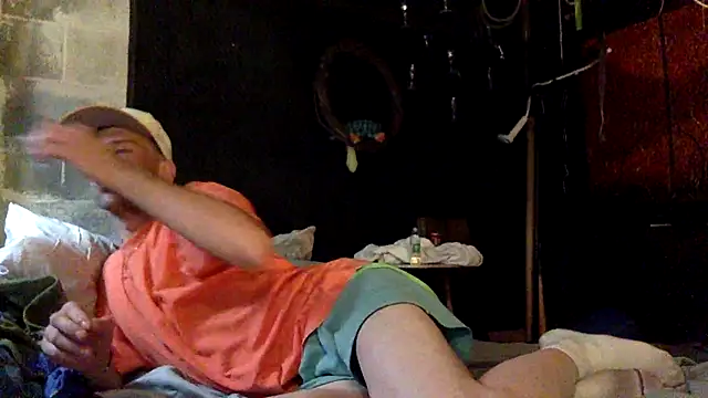 Snapshot of thierrybae chatting on 07/15/26, 08:30 thierrybae online show from 07/15/26, 08:30