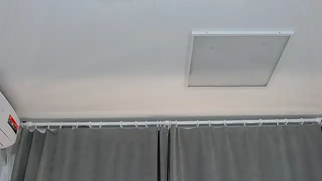 Snapshot of LirienVexx chatting on 06/20/26, 03:31 LirienVexx online show from 06/20/26, 03:31