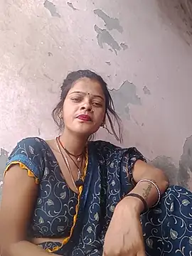 Snapshot of Hot_bhabi0123 chatting on 06/28/26, 04:51 Hot bhabi0123 online show from 06/28/26, 04:51