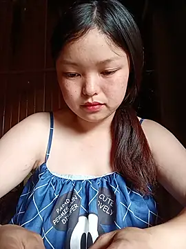Snapshot of Linna-bae chatting on 08/09/26, 10:31 Linna-bae online show from 08/09/26, 10:31