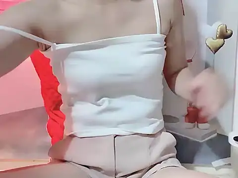 -Lylyn- online show from 06/21/26, 10:12