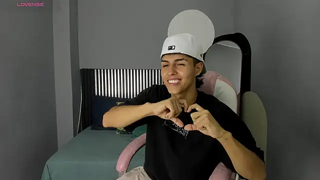 Axel Mendozaa online show from 06/04/26, 09:10