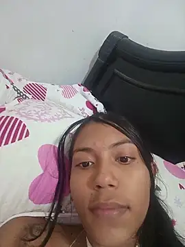 Snapshot of madi_zoon chatting on 06/04/26, 08:48 madi zoon online show from 06/04/26, 08:48