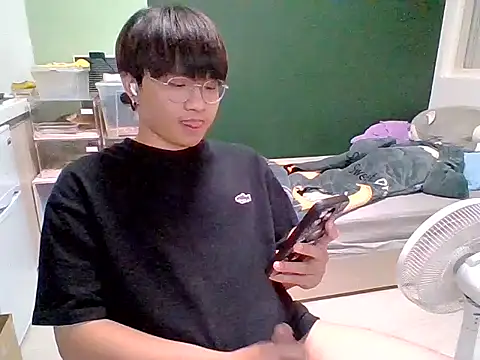 Snapshot of Yang_571 chatting on 07/10/26, 05:59 Yang 571 online show from 07/10/26, 05:59