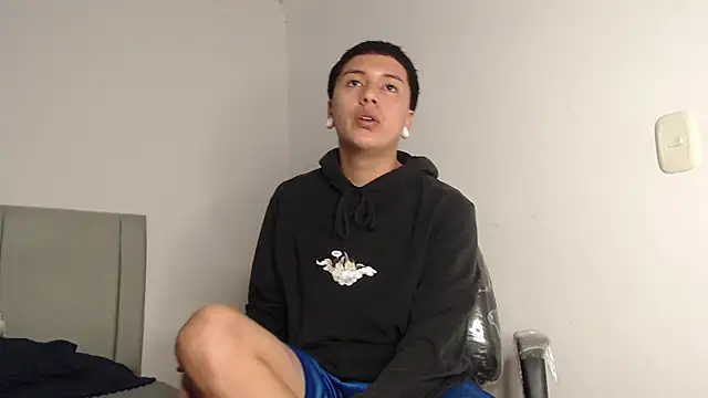 Owenn  blueee online show from 07/22/26, 06:11
