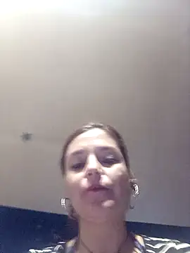 Snapshot of fresasabrosa69 chatting on 06/22/26, 01:40 fresasabrosa69 online show from 06/22/26, 01:40