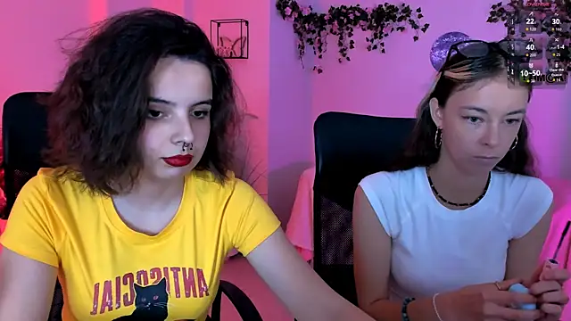 Snapshot of lia_dream_ chatting on 07/30/26, 08:46 lia dream online show from 07/30/26, 08:46