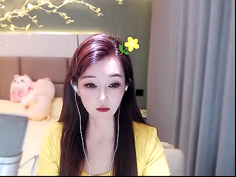 Snapshot of Mimi66688 chatting on 06/14/26, 09:33 Mimi66688 online show from 06/14/26, 09:33