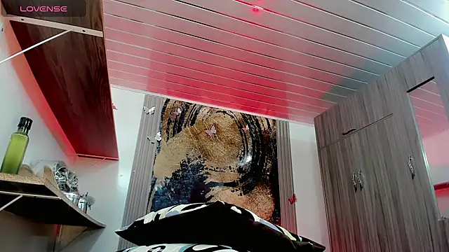 lisa armas online show from 07/09/26, 03:54