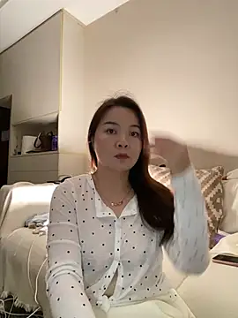 qianduoduo521 online show from 06/30/26, 02:29