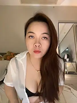 qianduoduo521 online show from 07/11/26, 03:26