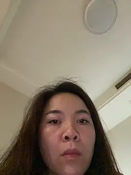 qianduoduo521 online show from 08/01/26, 08:02