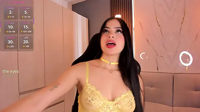 Snapshot of madisson_foxxx_ chatting on 06/21/26, 04:53 madisson foxxx online show from 06/21/26, 04:53