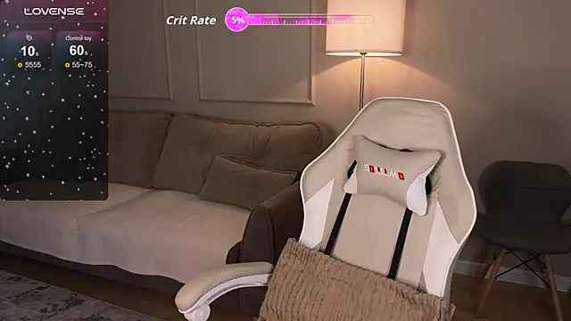 lolalitte online show from 06/15/26, 04:25