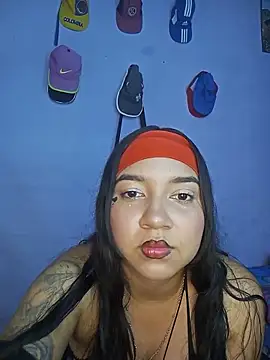 LunaByNight online show from 06/05/26, 02:51