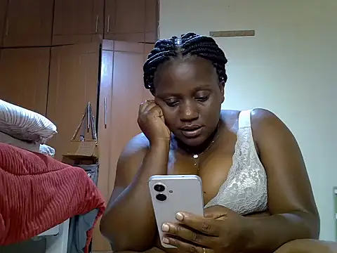 Snapshot of biganni_ chatting on 06/09/26, 04:07 biganni online show from 06/09/26, 04:07