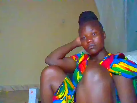 Snapshot of candycrusha chatting on 06/27/26, 04:12 candycrusha online show from 06/27/26, 04:12