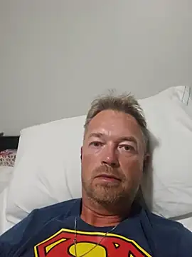 BlueEyedSilverFox online show from 07/12/26, 07:16