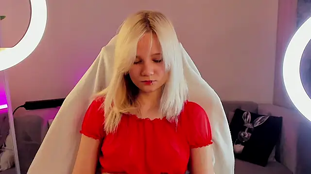 Snapshot of Bunny_Elsy chatting on 06/11/26, 11:08 Bunny Elsy online show from 06/11/26, 11:08