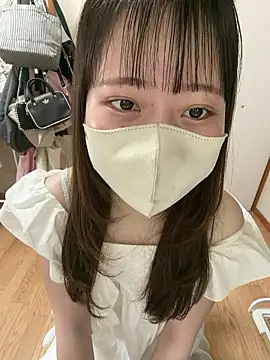 Snapshot of Miiruuu75 chatting on 06/10/26, 09:25 Miiruuu75 online show from 06/10/26, 09:25