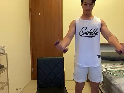 Snapshot of Ace_Min32100 chatting on 06/06/26, 10:42 Ace Min32100 online show from 06/06/26, 10:42