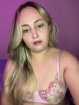 Snapshot of Rositafresitaa chatting on 07/21/26, 12:46 Rositafresitaa online show from 07/21/26, 12:46