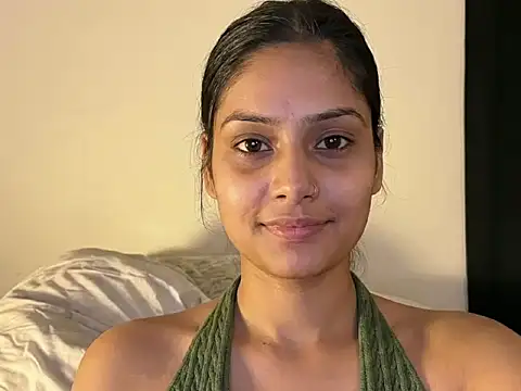 Snapshot of sanonpreeti999 chatting on 06/05/26, 09:53 sanonpreeti999 online show from 06/05/26, 09:53
