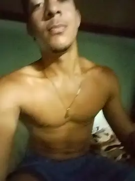 Enzo Manul online show from 07/19/26, 02:48