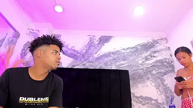 TaylorAndThalia online show from 07/21/26, 05:59