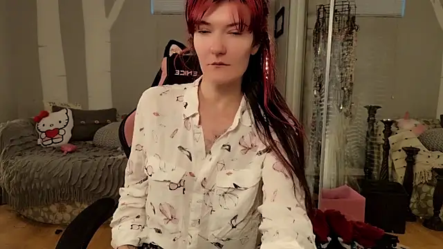 youngmilfBlossom online show from 06/16/26, 05:37