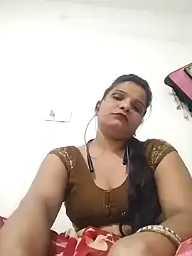 Snapshot of Cut_rani64 chatting on 07/21/26, 04:20 Cut rani64 online show from 07/21/26, 04:20
