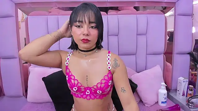 roxane vega online show from 07/21/26, 04:31